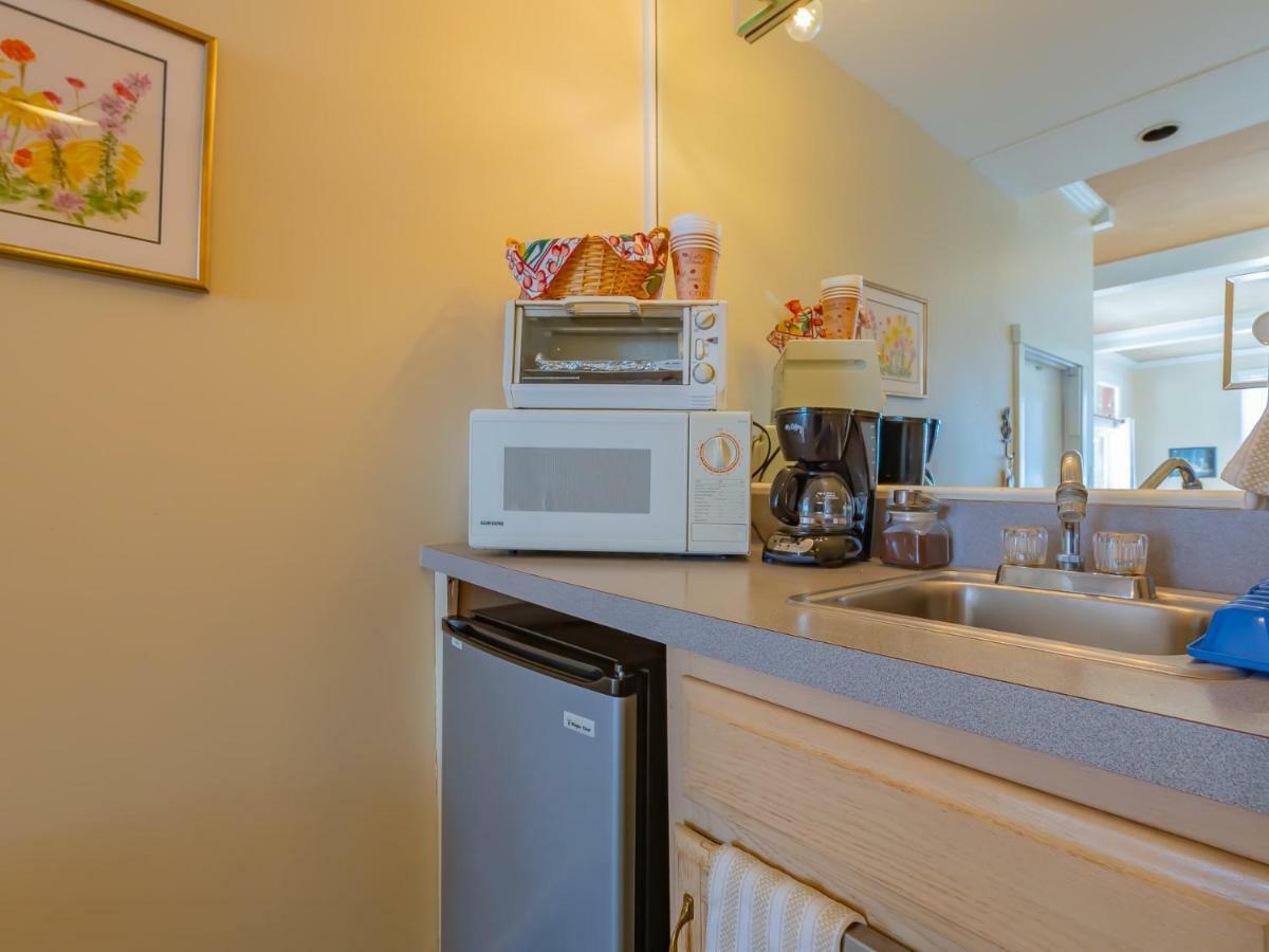 Shaker Mill Inn West Stockbridge Экстерьер фото