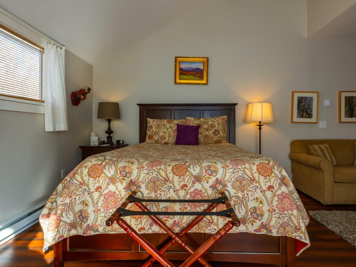 Shaker Mill Inn West Stockbridge Номер фото